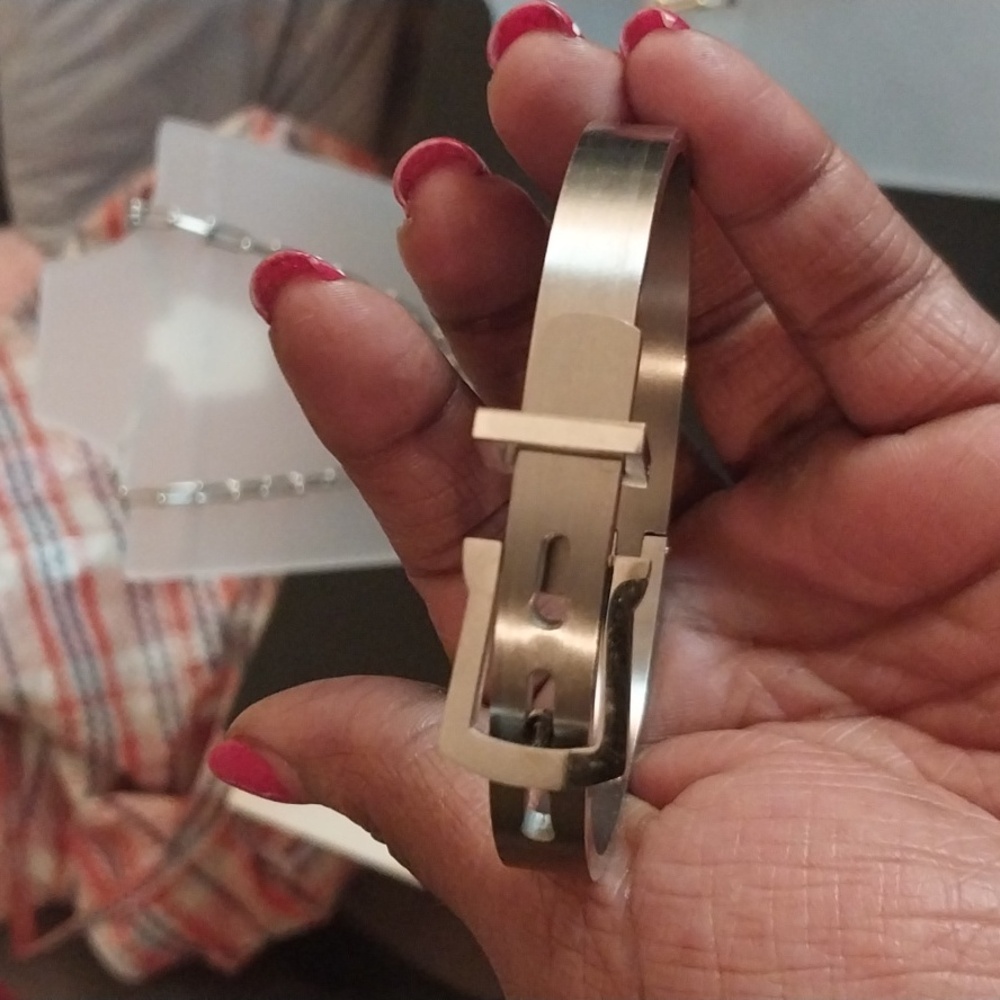 Belt Buckle Bangle